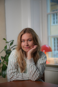 Författarbild: Elin Randin. Fotograf: Max Olsson